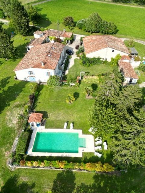 Chez Sarrazin Villa Brossac Luaran gambar