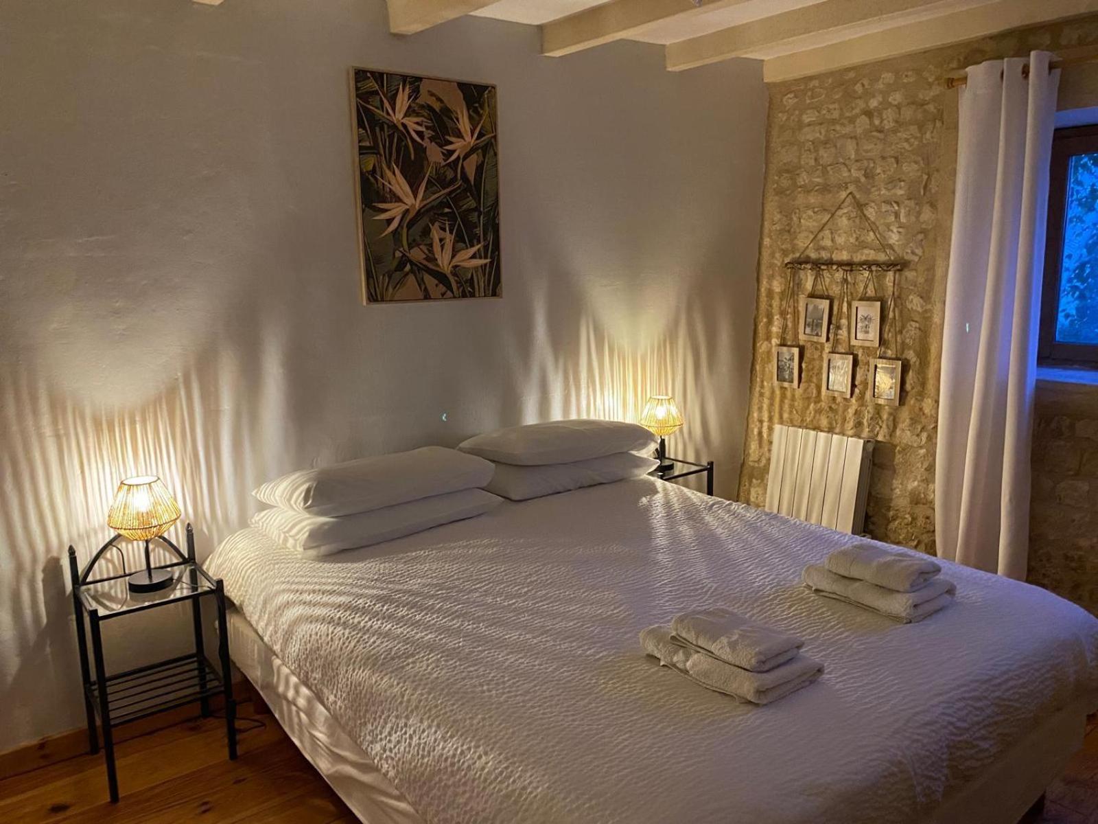 Chez Sarrazin Villa Brossac Luaran gambar