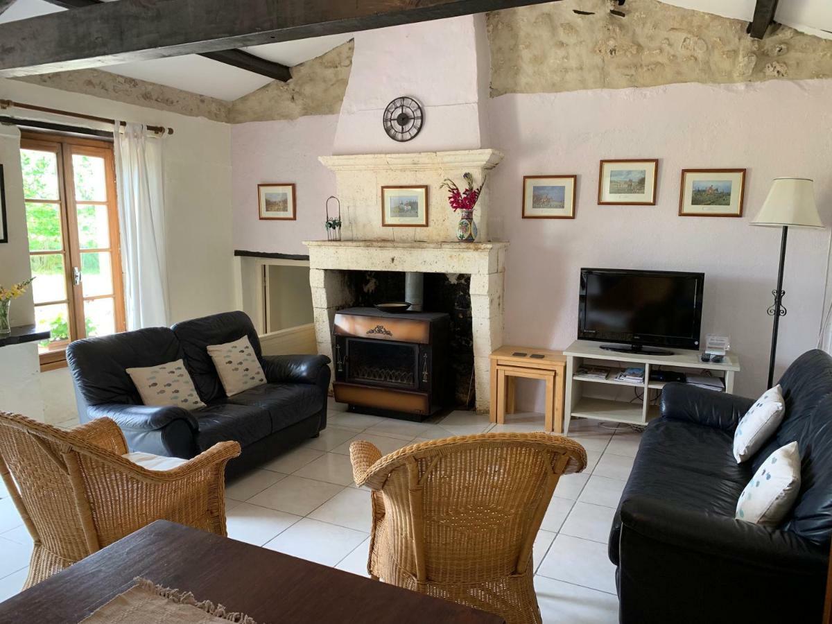Chez Sarrazin Villa Brossac Luaran gambar